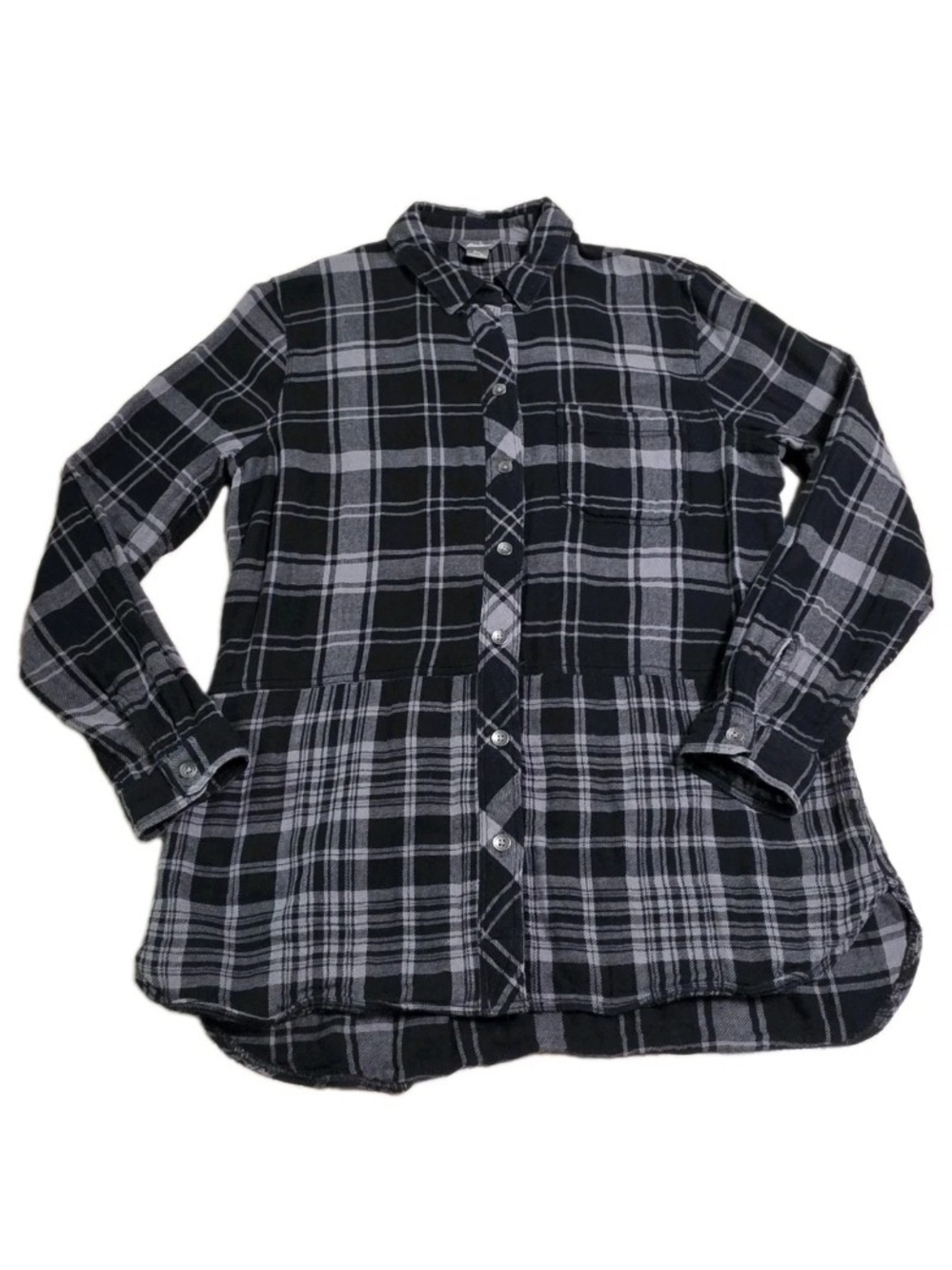Black & Gray Plaid Button-Up Women's M Shirt With Side Pockets